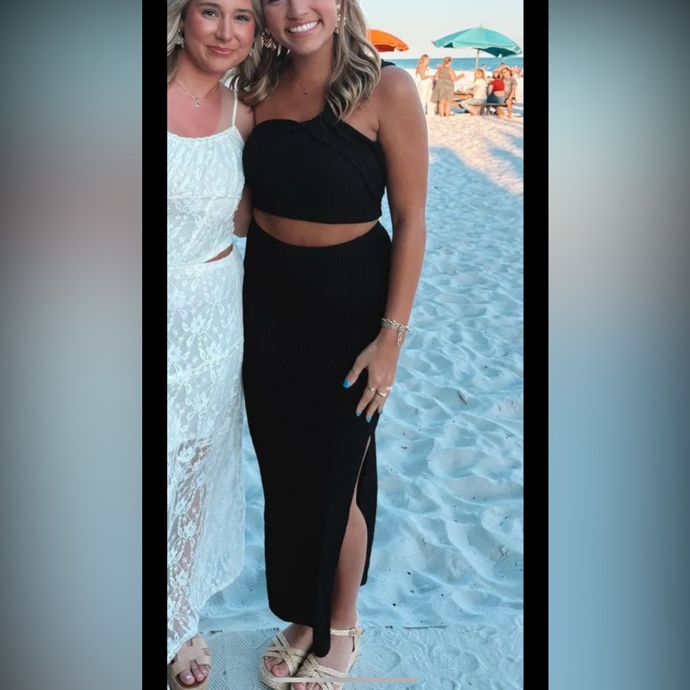Black set Women's set